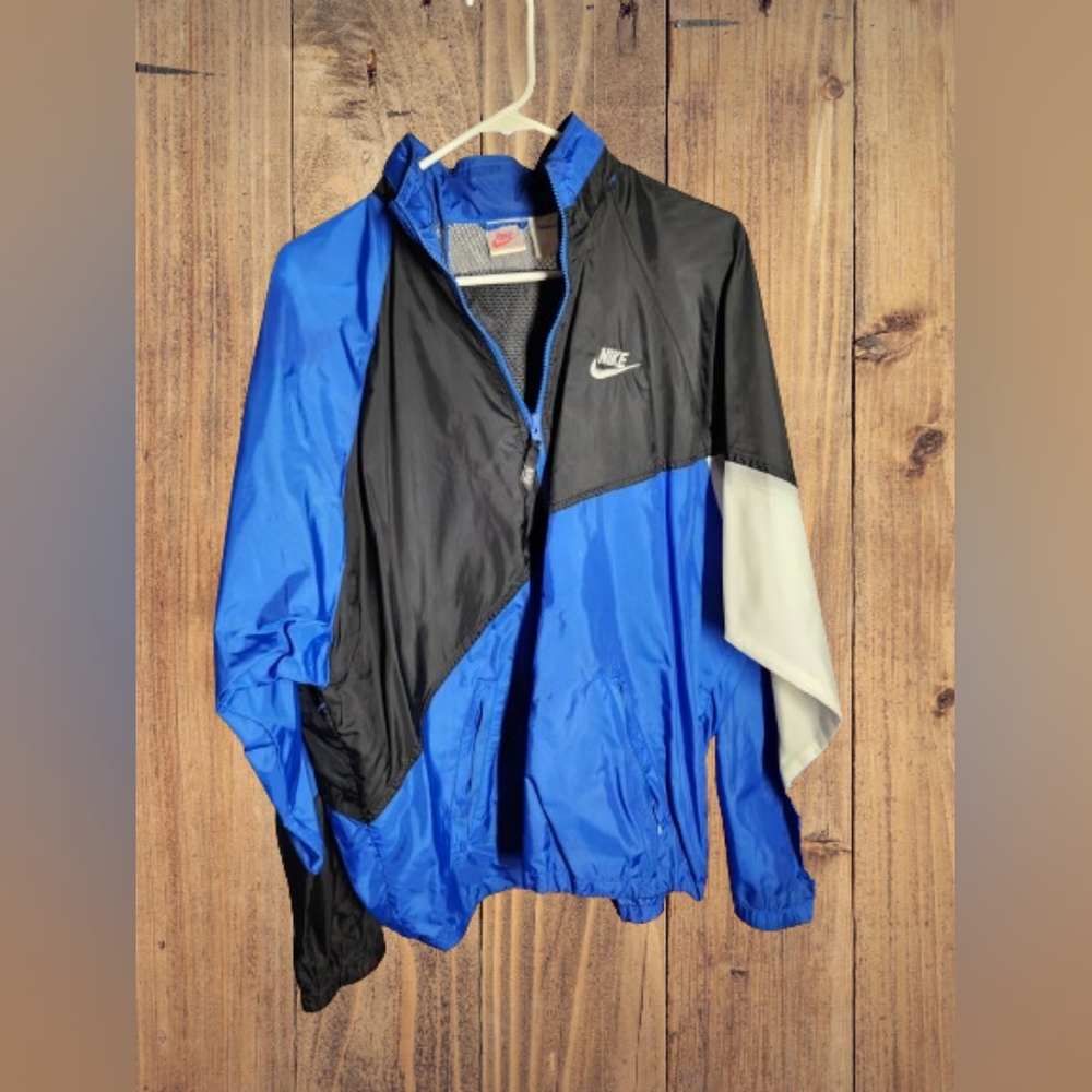 Vintage NIKE windbreaker 《RARE》